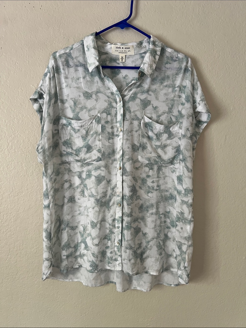 Like New! CLOTH & STONE Button Down Shirt Short Sleeve Soft Size XL